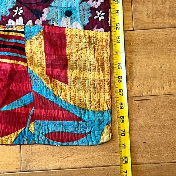 Vtg Kantha Quilt Throw 70x49 Floral Patchwork Reversible Handmade Cotton Blanket - Picture 3 of 7
